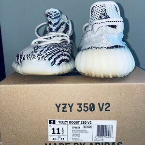 Yeezy Boost 350 V2